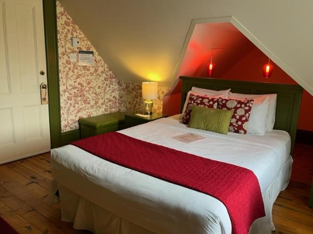 La Belle Victorienne Hotel Magog Kültér fotó