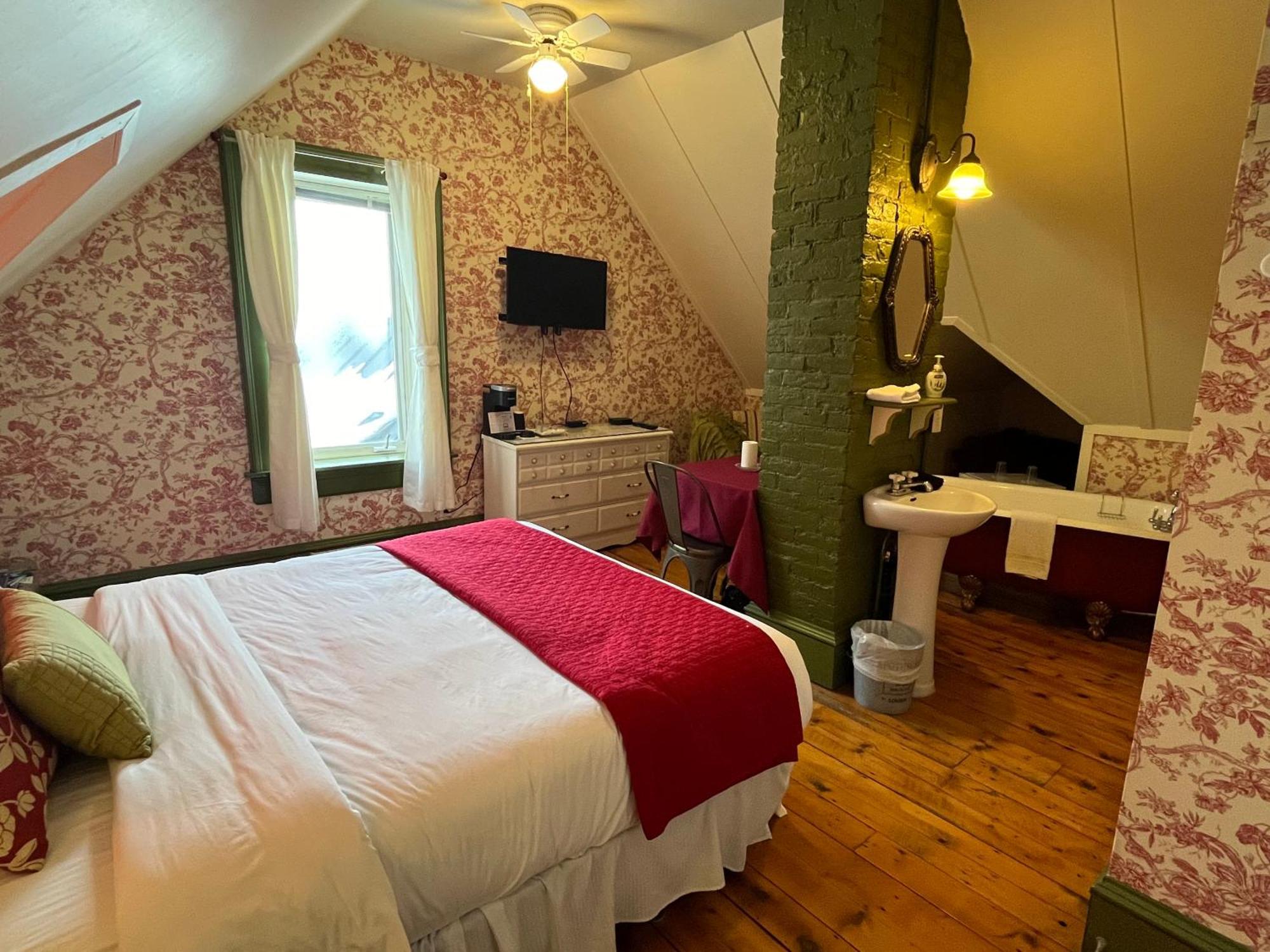 La Belle Victorienne Hotel Magog Kültér fotó